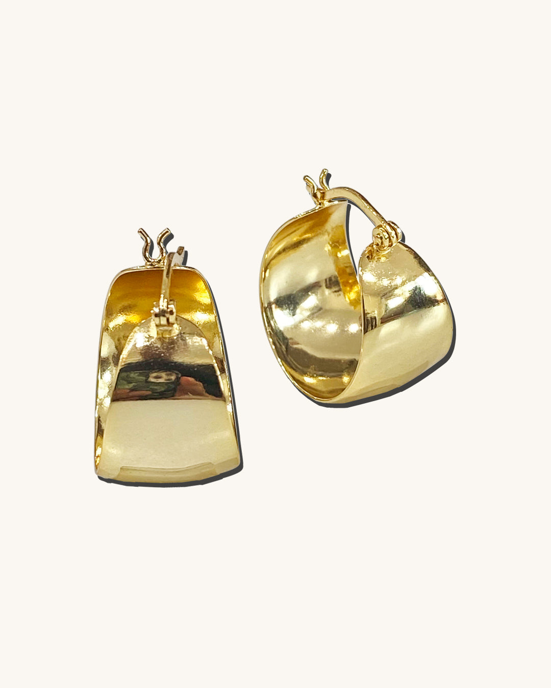 Gold Mega Dôme Earrings