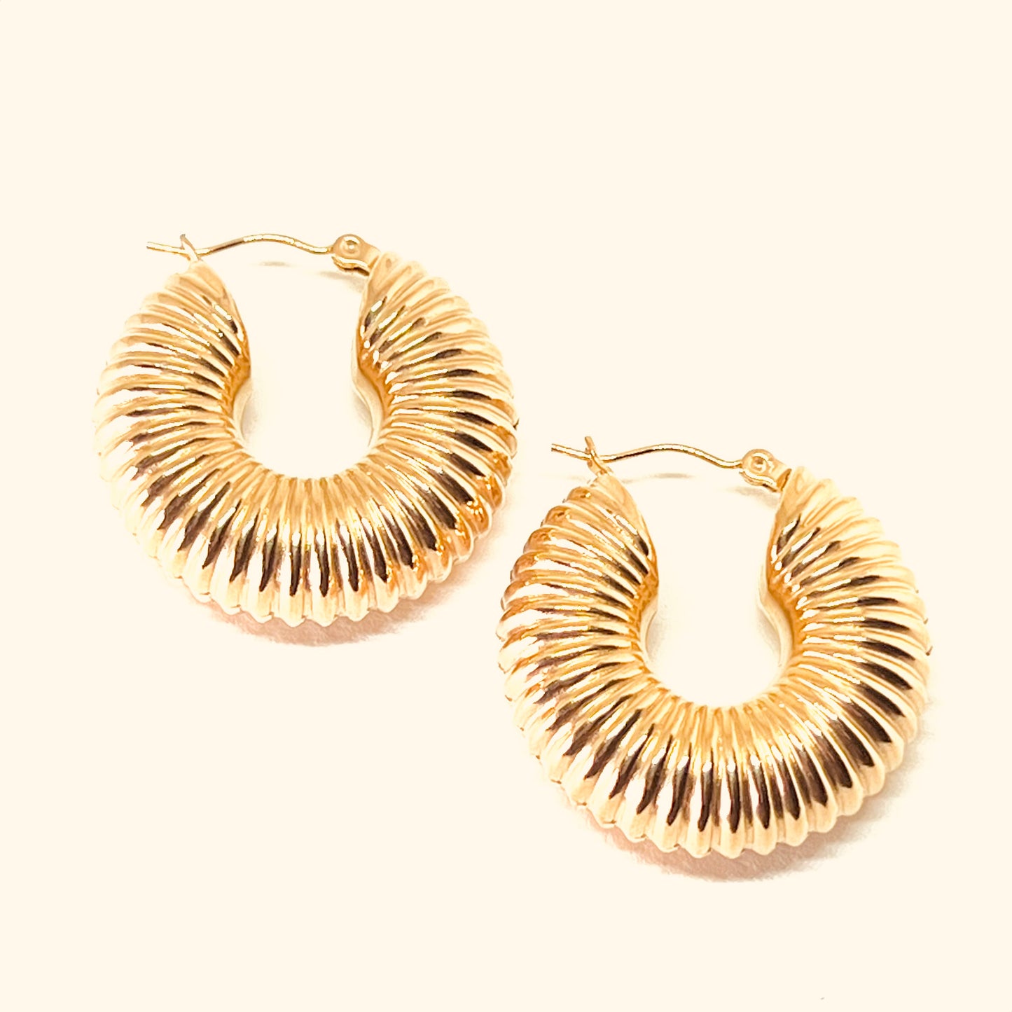 Ribbed Thick Hoops