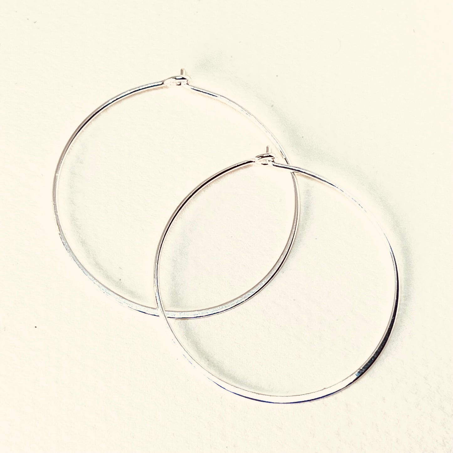 X-tra Small Thin Hoops